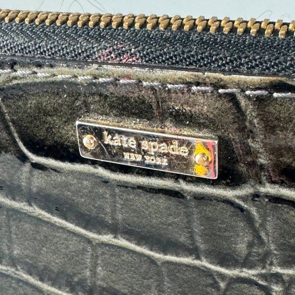 Kate Spade New York Croc-Print Green Patent Leather Zip-Around Long Wallet - Picture 2 of 13